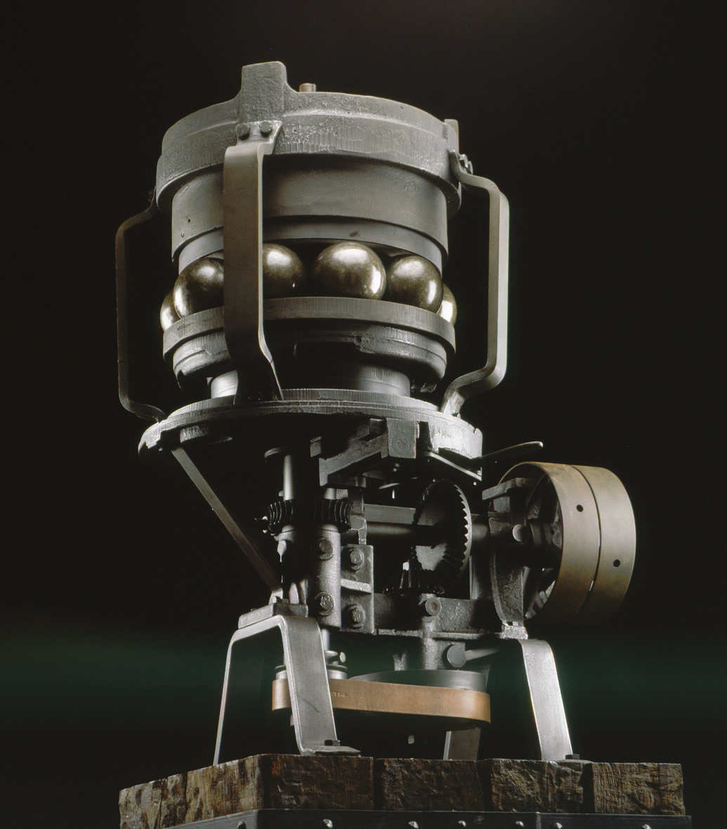 125年前的1980年7月17日，弗里德里希&middot;費舍爾發(fā)明的球磨機獲得了（德國）帝國專利局批準(zhǔn)的專利（專利號55783）